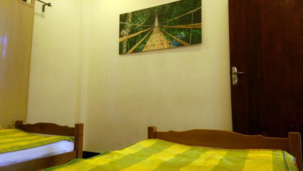 Ronny Cottage Negombo Bagian luar foto