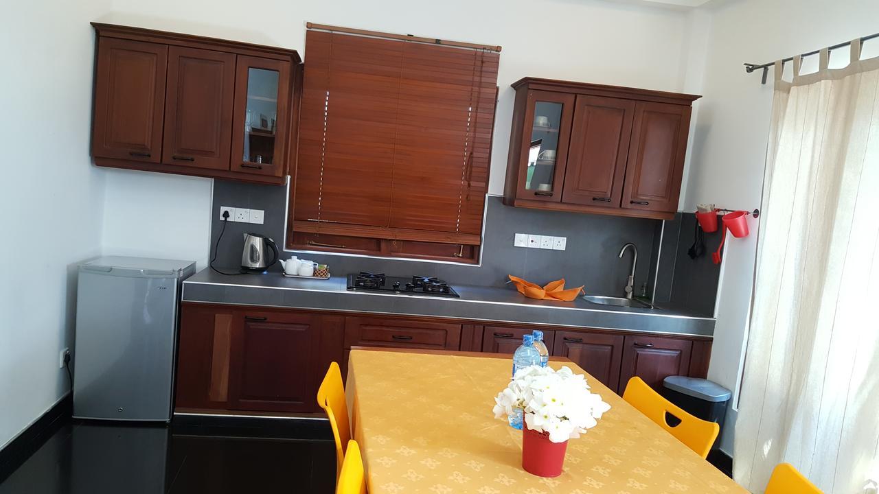 Ronny Cottage Negombo Bagian luar foto