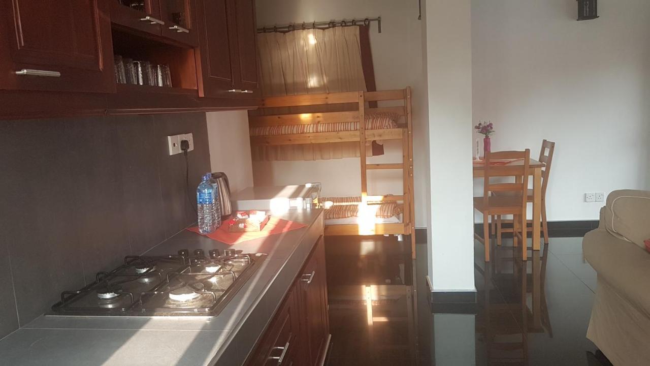 Ronny Cottage Negombo Bagian luar foto
