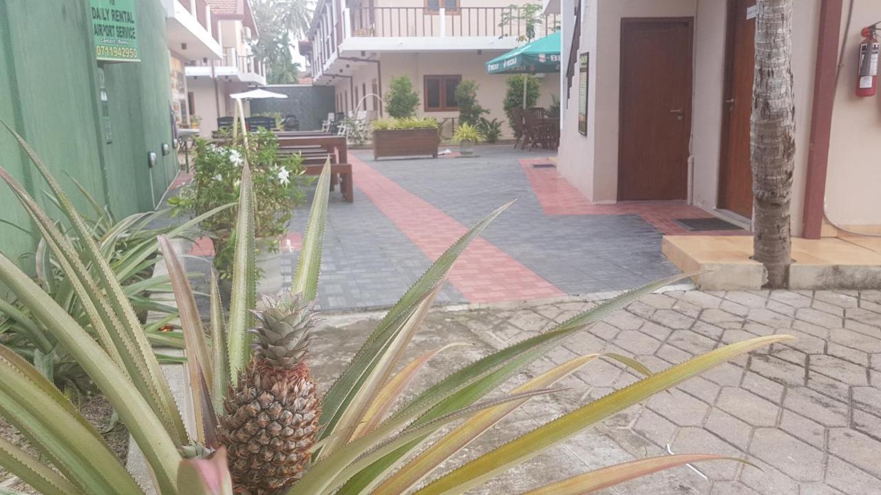 Ronny Cottage Negombo Bagian luar foto